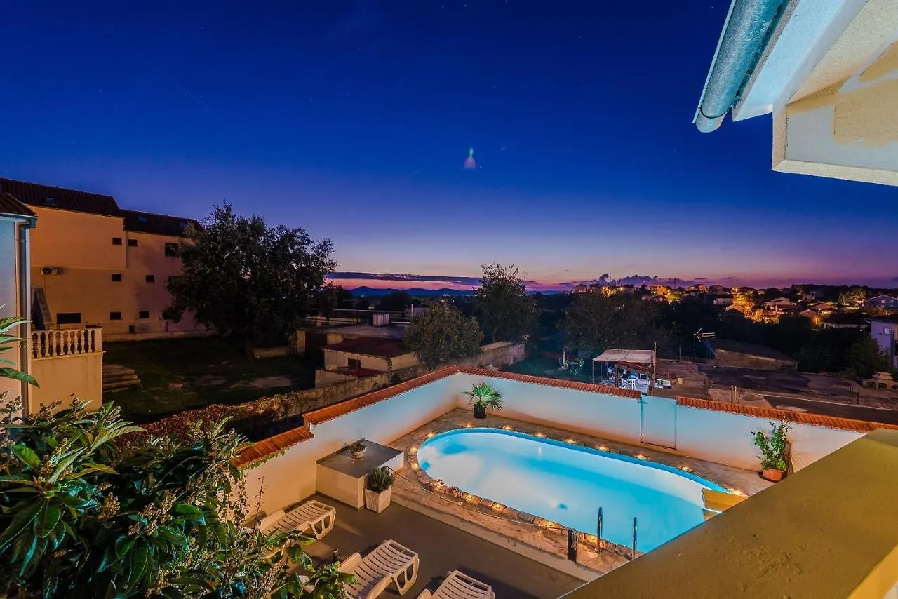 Villa Barak Pakoštane