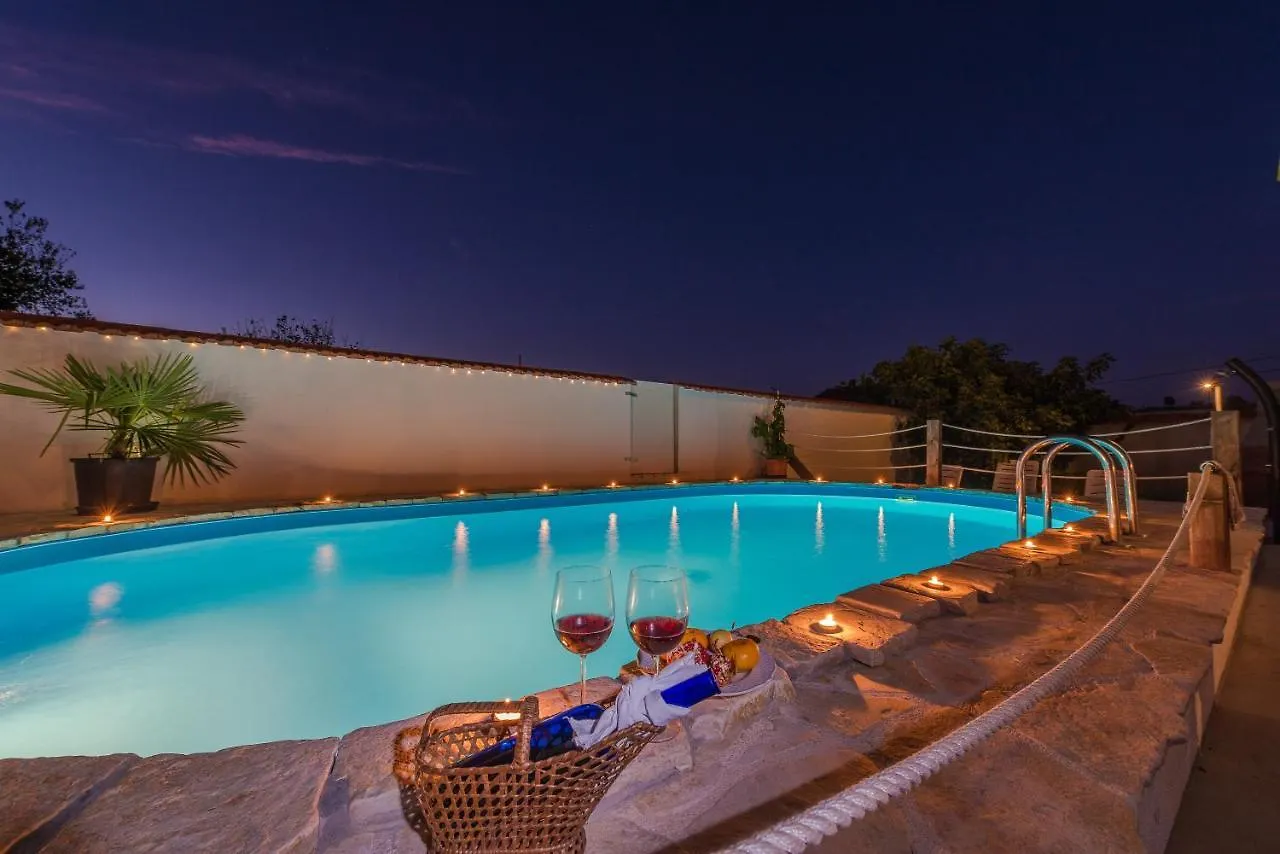 Villa Barak Pakoštane