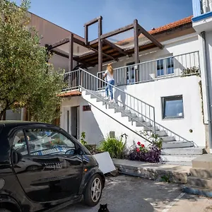 Gasthuis Kisas Loft By Pinch, Pakoštane