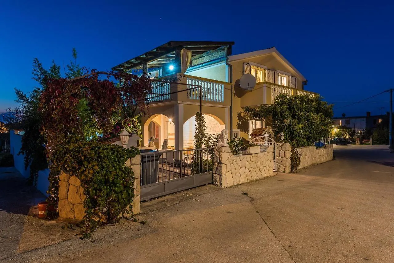 Villa Barak Pakostane